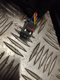 фото thumb №11, Porsche macan 95b привід амортизатор кришки 95b827851c