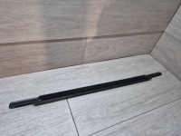 17338. bmw x1 u11 накладка  уплотнитель правый  задний 9451536 в Украине, фото thumb