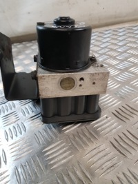 фото thumb №8, Насос abs vw polo iv 9n 1.2b 6q0614117c 6q0907379e