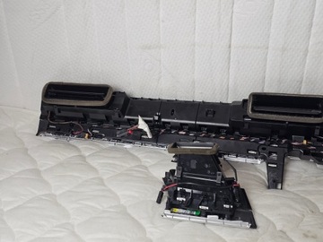 фото thumb №10, Решітка повітропровід рамка dekor захист годинник манометр планка vw passat b8