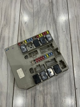 фото thumb №1, Модуль коробка предохранителей upc uch bsm renault clio iii modus 674660b