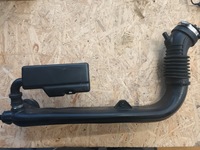 фото thumb №1, Jeep cherokee kl usa труба воздухозаборник rezonat воздуха