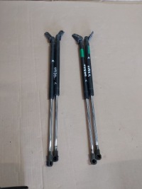 фото thumb №1, Toyota urban cruiser привід кришки амортизатор kompl