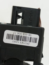 фото thumb №2, Переключатель тормоза стояночного ручного 9666405677 peugeot 5008 i 2009-