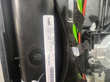 фото thumb №15, Audi q7 4m 2017 люк комплект 4m0877041b