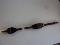 фото thumb №1, Приводной вал правый перед dacia duster i lift 1.5 dci