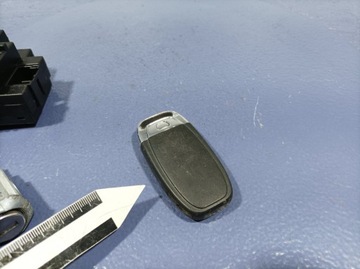 фото thumb №6, Audi q5 8r рестайлінг замок запалювання вставка двері ключ pilot 8k090913