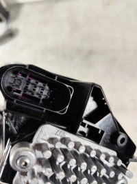 Vw touareg 3 рестайлинг  24- левый  led drl решетка перед под фара оригинал хром с Разборки, фото thumb