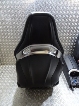 фото thumb №8, Mercedes c клас w205 купе 63s amg сидіння обшивки засіб салон