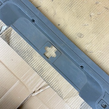 фото thumb №7, Планка накладка пороговая градус багажника обивка mercedes w639 viano