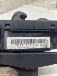 фото thumb №6, Ford focus 2009 панелі керування, перемикачі