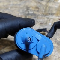 фото thumb №11, Audi a6 s6 c4 4a насос розпилювача скло передньої 021168 103173 topran