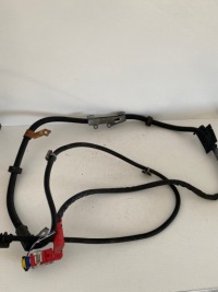 Купить Mercedes w204 amg клемма плюсовая шланг аккумулятор a2044402613, фото thumb