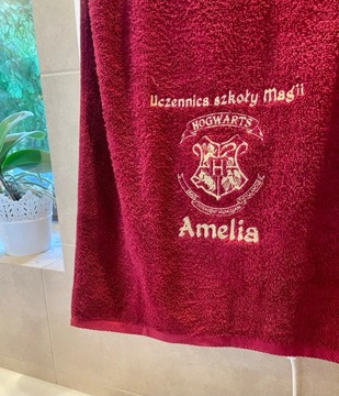 RĘCZNIK Z HAFTEM 500G 70x140CM HOGWARTS PREZENT HARRY POTTER Z IMIENIEM