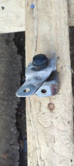 фото thumb №1, Отбойник капот opel insignia правый z40r 13248768