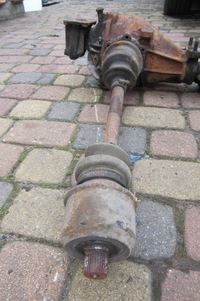 фото thumb №1, Mercedes w116 w115 2.8 sedan привідний вал oś вісь привідний вал привідна