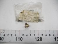 Втулка болти корпус коробки volkswagen 211599435a Недорого, фото thumb