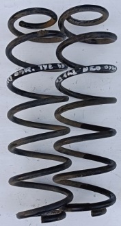 фото thumb №1, Vw polo iv 9n 03 r пружины подвеска задняя