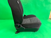 фото thumb №10, Сиденье пассажира правый передний po czyszczeniu kia ceed i 1 06- 5 дверь europa