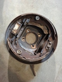 фото thumb №1, Dacia duster ii корпус барабан левый задняя