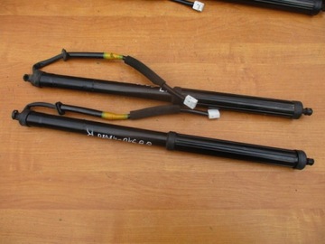 фото thumb №10, Toyota lexus rx450h амортизатор телескоп крышки зад 68920-48030 lh 68920-78021