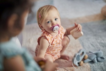 Ортодонтическая соска AVENT SCF080/08 6-18м 2 шт.