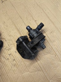 фото thumb №1, Citroen jumpy помпа wody кронштейн expert iii jumpy iii 9809795980 ?