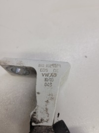 фото thumb №5, Петля дверь правый audi a4 b8 a5 8t q5 8k0831402a