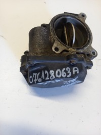 фото thumb №1, Volkswagen оригинальный номер 076128063a дроссельная заслонка