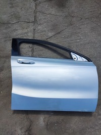 фото thumb №1, Mercedes a klasa w176 двері праве передні перед 761