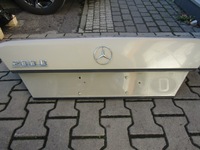 фото thumb №1, 7 mercedes w124 85-93 sedan кришка багажника задня багажника колір 651 молдинг кришки