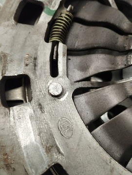 фото thumb №9, Bmw e46 316ti n42b18a зчеплення комплектні двомасовий маховик диск притиск luk