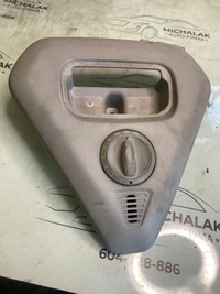 фото thumb №1, Лампа стельовий перед citroen c4 picasso ii 9678114377