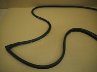 фото thumb №2, Прокладка дверь правых передних toyota c-hr