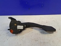 фото thumb №1, Volvo v70 2006 педалі