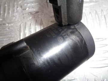 фото thumb №5, Помпа насос циркуляции воды vw passat b6 05- 1.4 tsi 1k0965561f 702074420