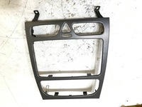 фото thumb №1, Mercedes w203 рамка корпус радіо dekor 2036809039