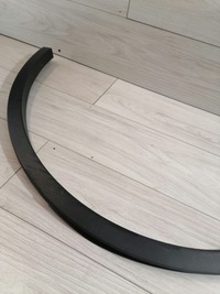 фото thumb №8, Tesla y планка крило праві зад 1683862-00-a