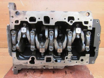 фото thumb №10, Vw skoda audi 1.6 tdi dgt блок голий поршень wał 04lb 04l023ac 04l023ag v640