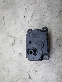 фото thumb №8, Моторчик отопителя insignia b