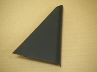 фото thumb №1, Заглушка трикутник двері лівий задня kia niro