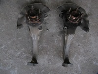 фото thumb №1, Hyundai equus genesis 2015 r. 5.0 поворотний кулак лівий перед