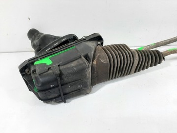 фото thumb №10, Audi a6 c5 sedan 2.4 30v 01r выборщик домкрат коробки передач тяги 8d0711290c