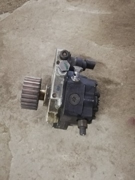 фото thumb №1, Насос впрыскивающий audi a8 d3 q7 4l 4.2 tdi btr bvn 057130755m