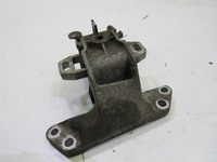фото thumb №1, Кронштейн подушка двигателя peugeot 508 1.6 ehdi