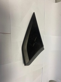 фото thumb №1, Citroen ds7 треугольник заглушка крыльев левая зад 9824578577