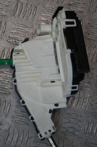 фото thumb №5, Maserati levante замок дверь левый задняя