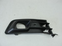 фото thumb №1, Решітка бампера перед права renault captur i lift 17-19 261a24736r