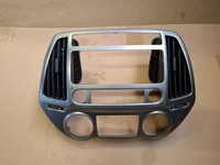 фото thumb №1, Рамка радіо панель ґрати обдув середній захист hyundai i20 i lift