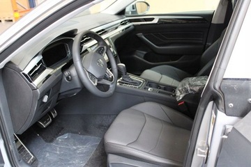 фото thumb №10, Volkswagen оригинальный номер 3g8955448d